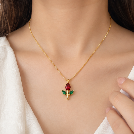 Red & Green Floral Pendant Necklace