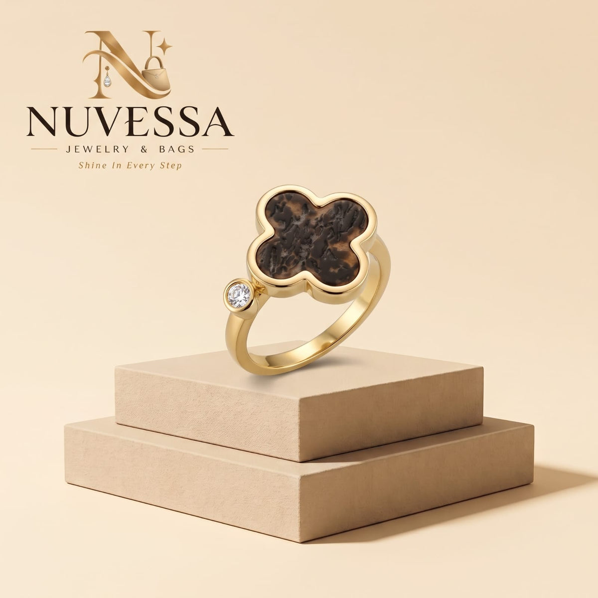 Textured Clover Gold Ring with Crystal Accent